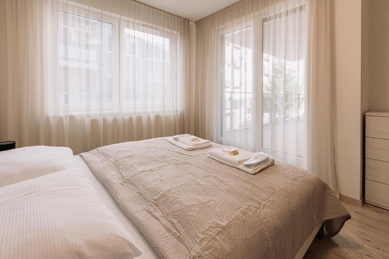 Skau 2 Old Town Family & Business Apartment 2 Floor Free Parking Братислава Экстерьер фото
